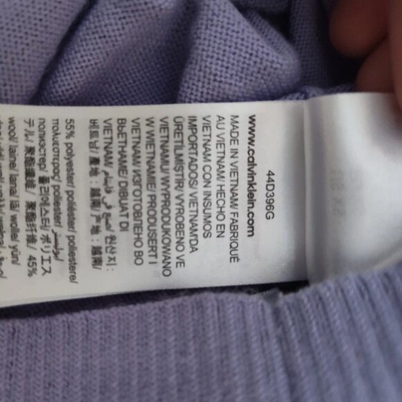 Calvin Klein V-Neck Sweater Top Light Purple Size XS Extra Small - Picture 12 of 13